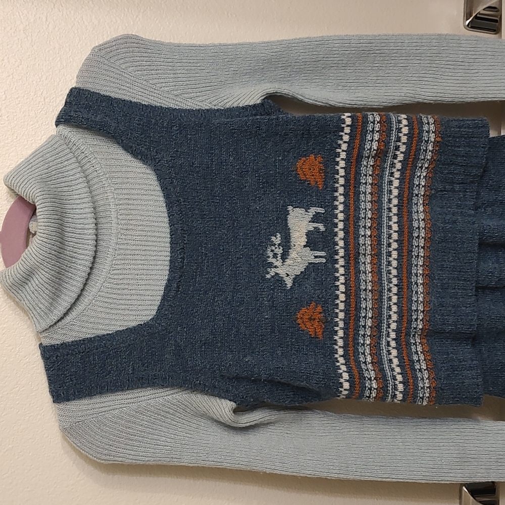 Vtg knitted elk dress - Picture 2 of 14